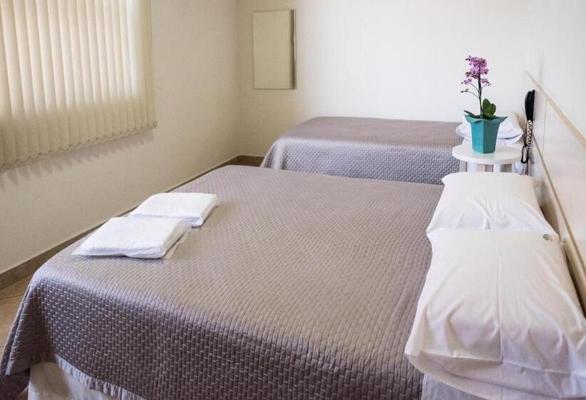 Standaard Driepersoonskamer, Holambra Garden