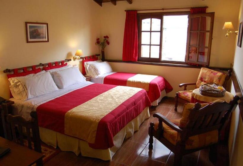 수피리어 트리플 룸, Hosteria Sirenuse