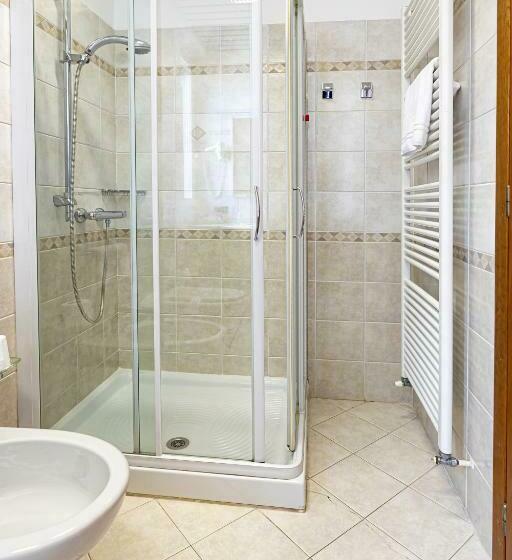 اتاق لوکس با چشم‌انداز دریاچه, Il Portico By Lvg Hotel Collection