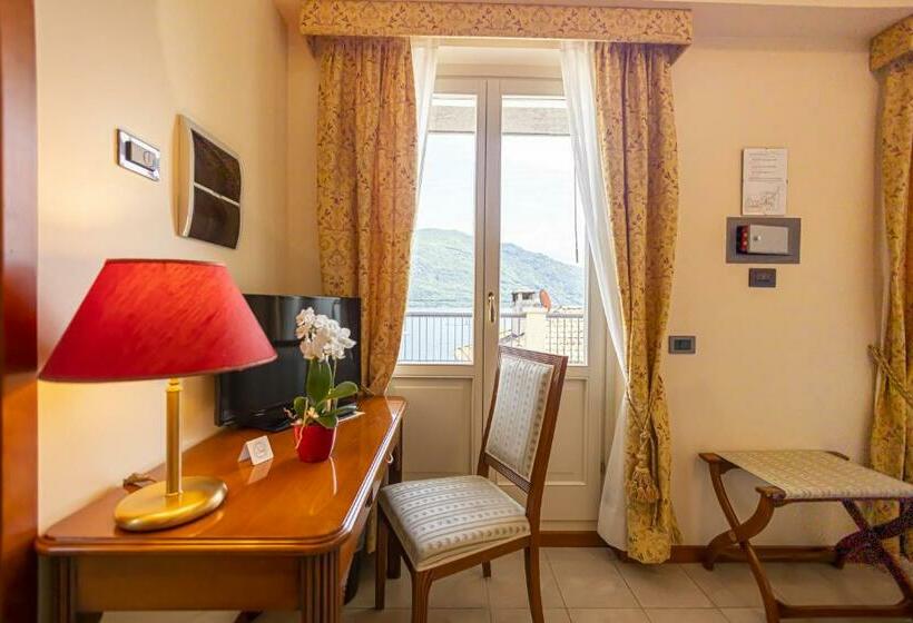 디럭스 룸 호수 전망, Il Portico By Lvg Hotel Collection