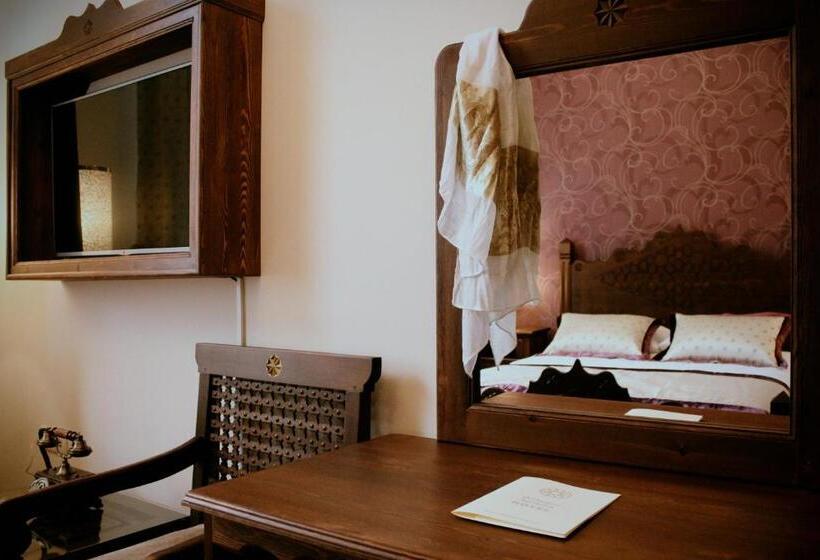 اتاق استاندارد, İsa Begov Hamam