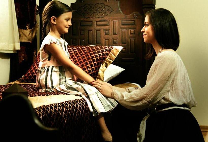 سوییت جونیور, İsa Begov Hamam