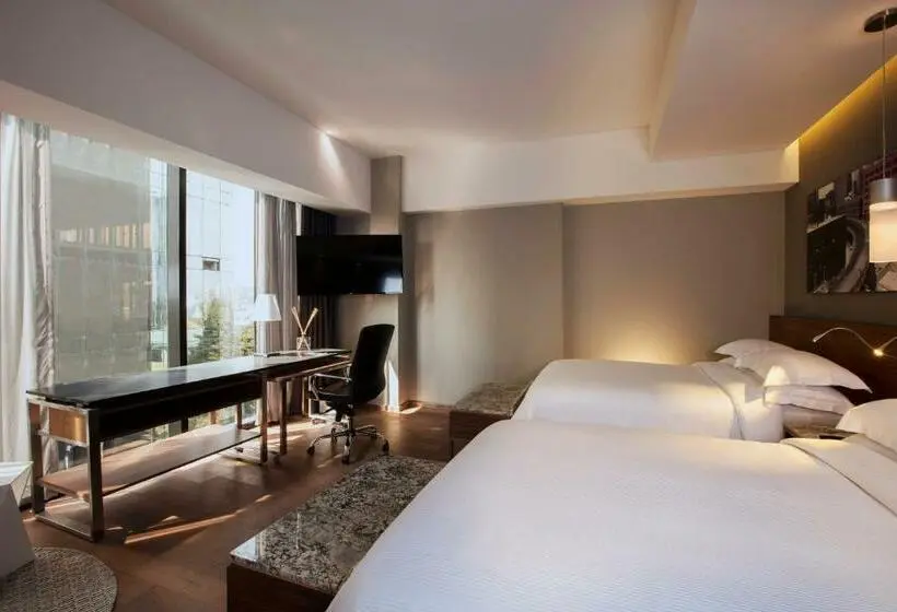 エクゼクティブスイート, Krystal Grand® Suites Insurgentes