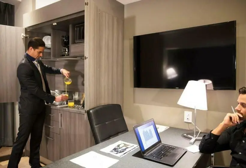 エクゼクティブスイート, Krystal Grand® Suites Insurgentes