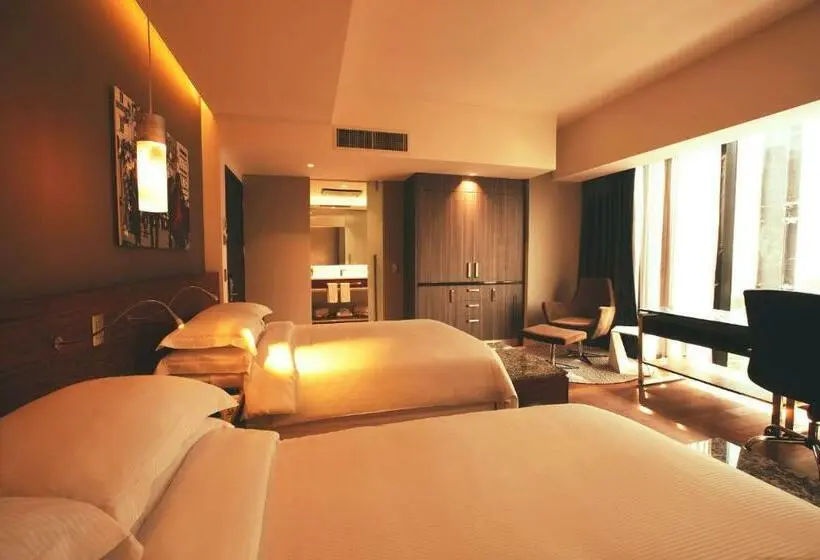 エクゼクティブスイート, Krystal Grand® Suites Insurgentes
