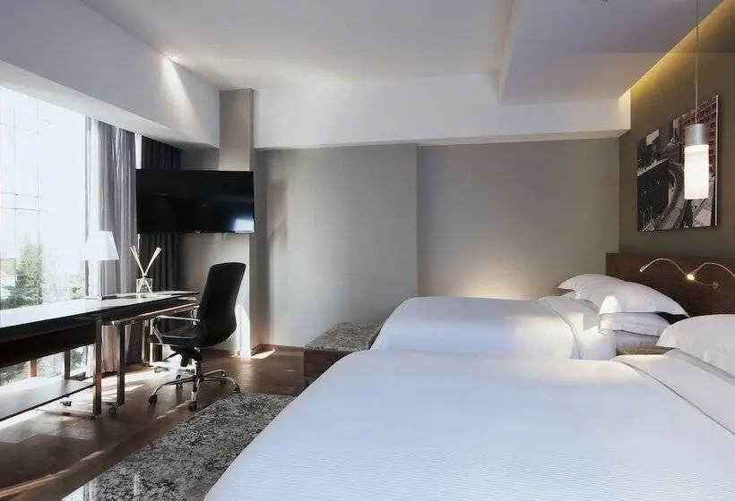 エクゼクティブスイート, Krystal Grand® Suites Insurgentes