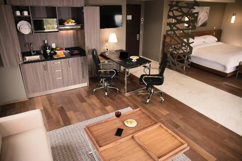 スタンダードルーム, Krystal Grand® Suites Insurgentes
