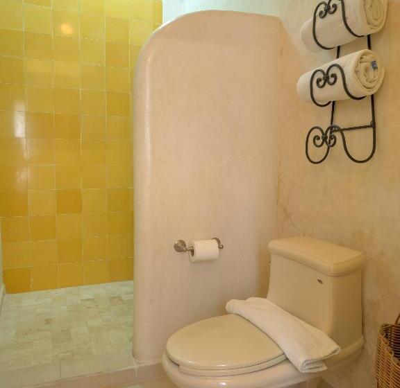 غرفة قياسية رباعية, Luz En Yucatan