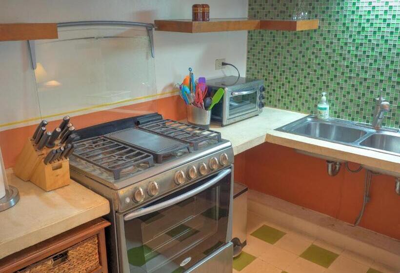 غرفة قياسية ثلاثية مطلة علي حمام السباحة, Luz En Yucatan