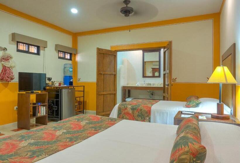 غرفة قياسية ثلاثية, Luz En Yucatan