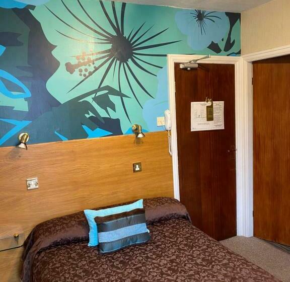 غرفة قياسية فردية, Park Manor