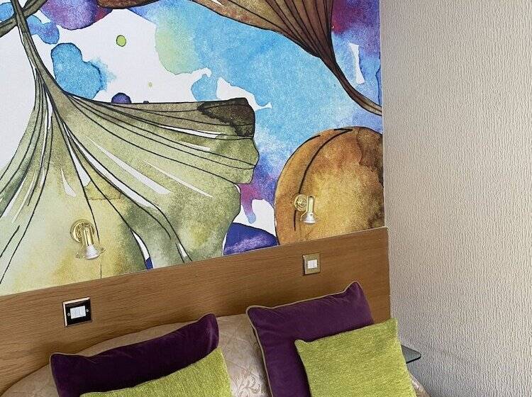 غرفة قياسية فردية, Park Manor