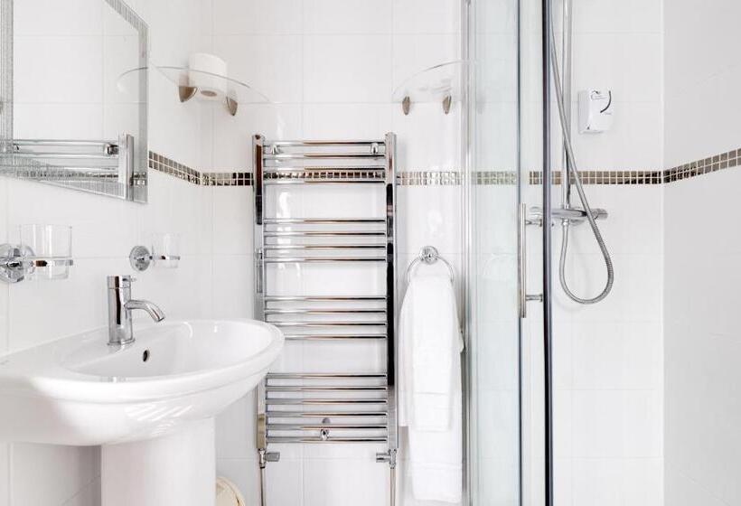 غرفة قياسية, Park Manor