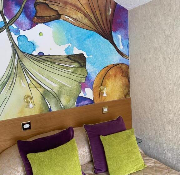 غرفة قياسية, Park Manor