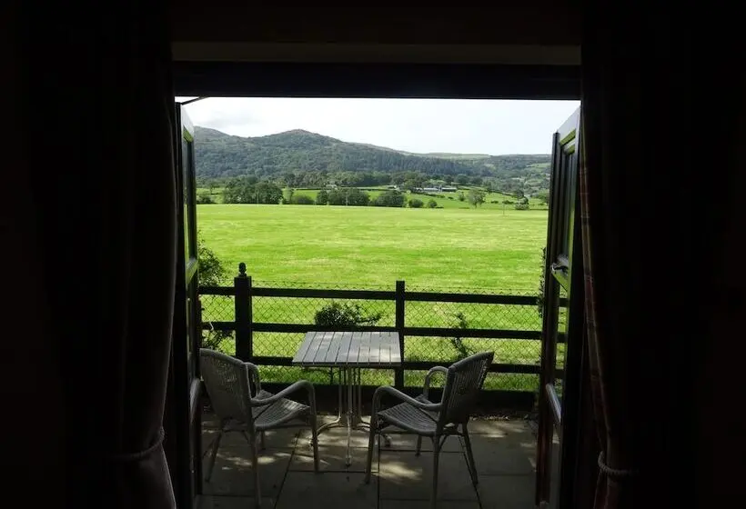 اتاق لوکس, The Groes Inn