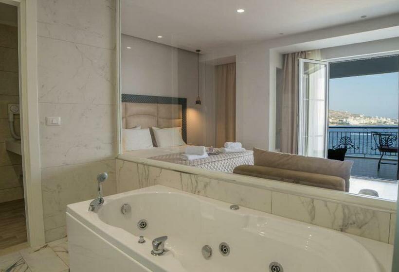 جناح ديلوكس مطل على البحر, Vila Kalcuni Sarande