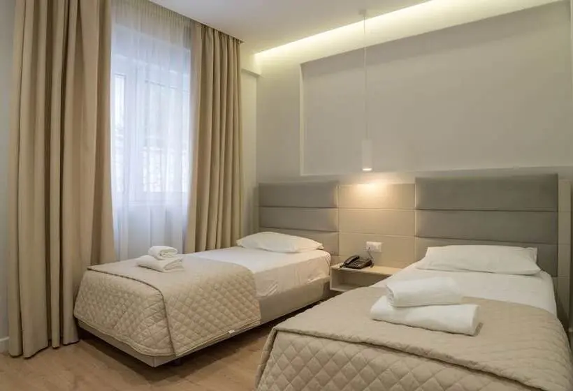 اتاق اکونومی, Vila Kalcuni Sarande