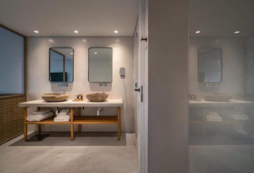 سوئیت جونیور با استخر, Zante Maris Suites Adults Only