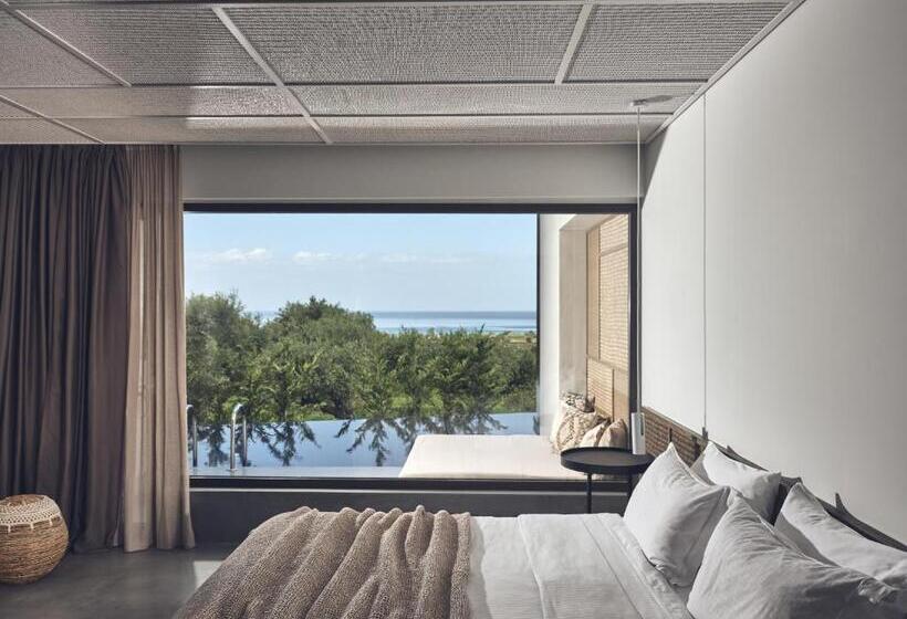 سوئیت جونیور با استخر, Zante Maris Suites Adults Only