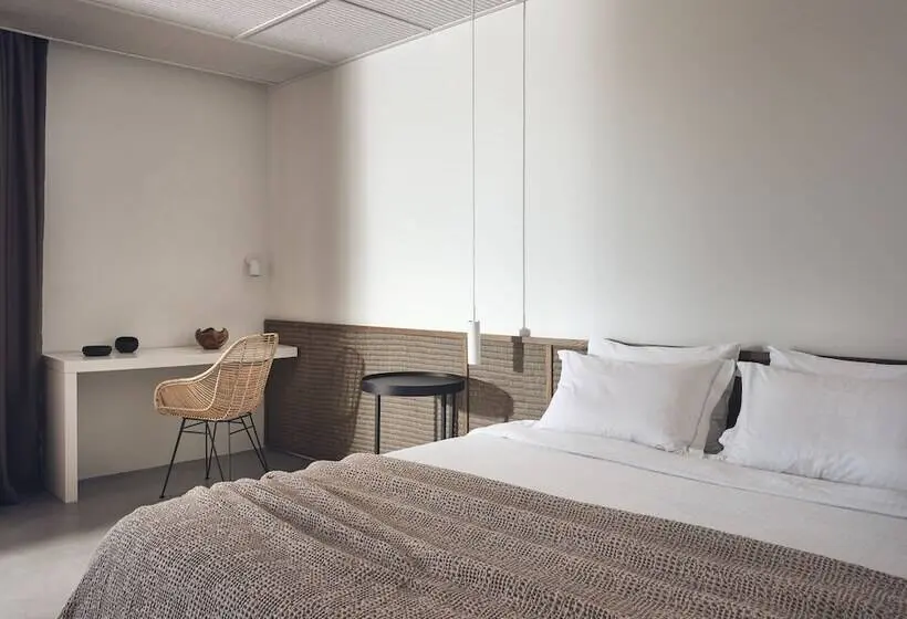 سوییت لوکس, Zante Maris Suites Adults Only