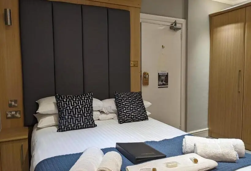 Basic Room, The Wildings Hotel & Tudno S Restaurant