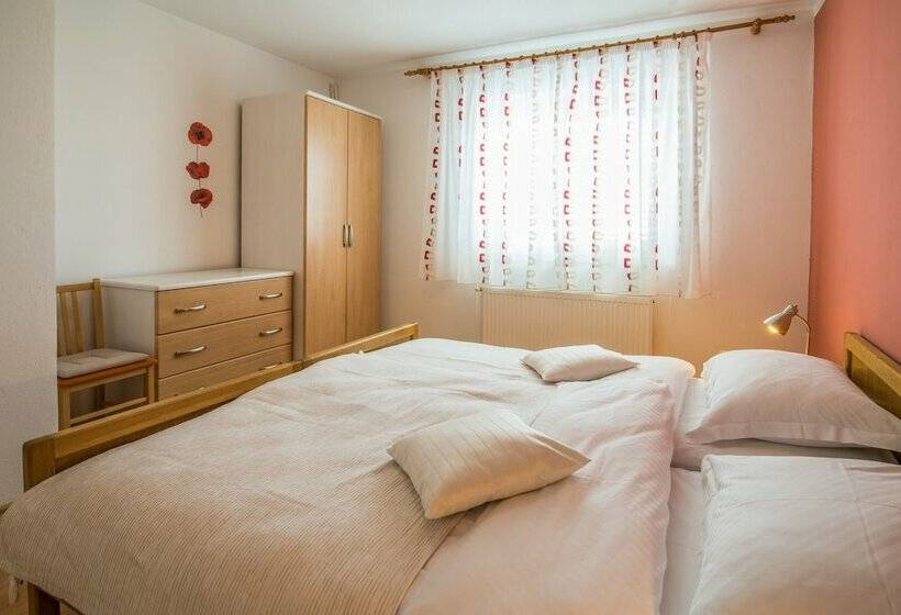 침실 1개 컴포트 아파트, Villa Ana