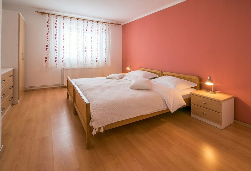 침실 1개 컴포트 아파트, Villa Ana