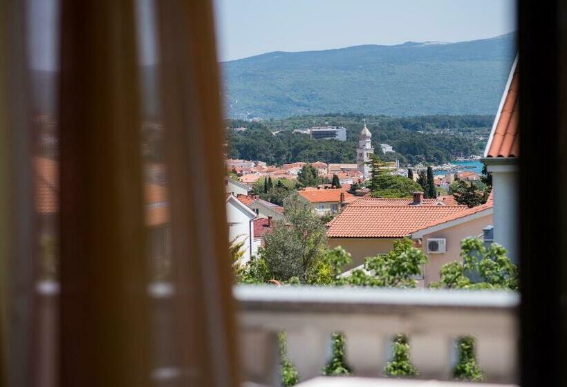 스탠다드 발코니 룸, Villa Ana