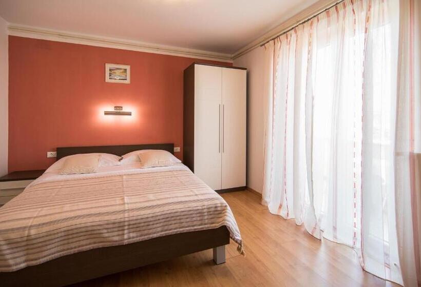 스탠다드 발코니 룸, Villa Ana