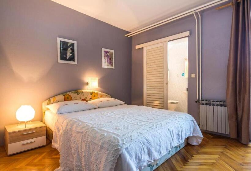 اتاق استاندارد, Alaburic Rooms & Apartment