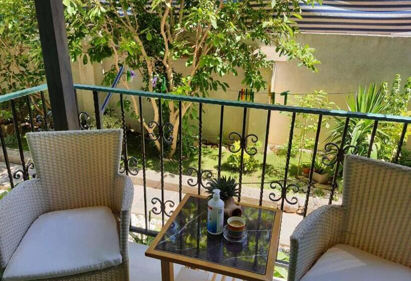 Номер Стандарт, Alaburic Rooms & Apartment