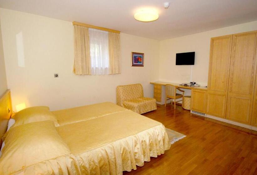 Standard Szoba, Villa Ana Split