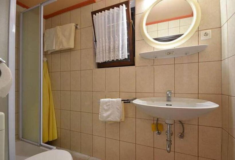 Апартаменты 1 Спальня, Villa Daniela