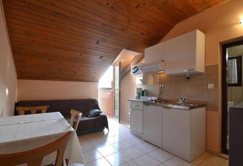 Апартаменты 1 Спальня, Villa Daniela