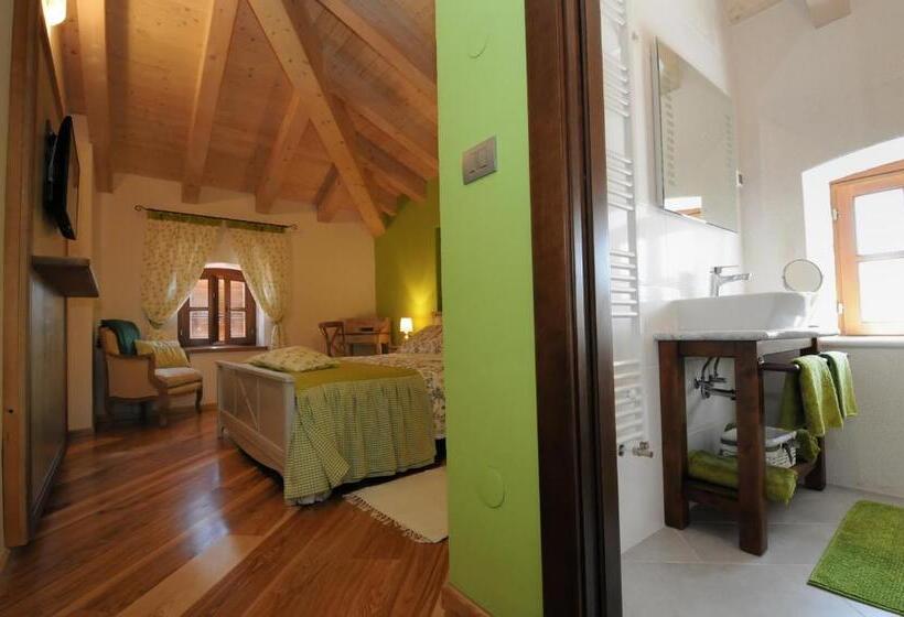 اتاق سوپریور, Bed & Breakfast Korta Gira