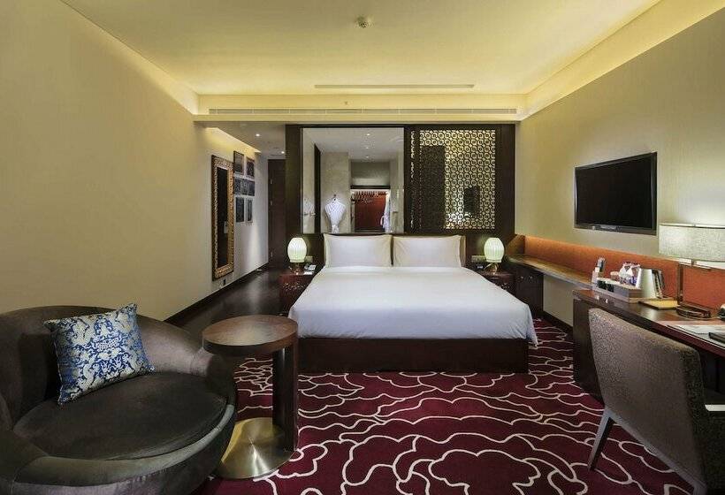 디럭스 룸, Hilton Linzhi Resort