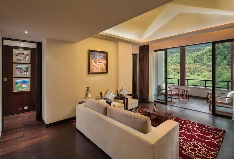 스위트, Hilton Linzhi Resort