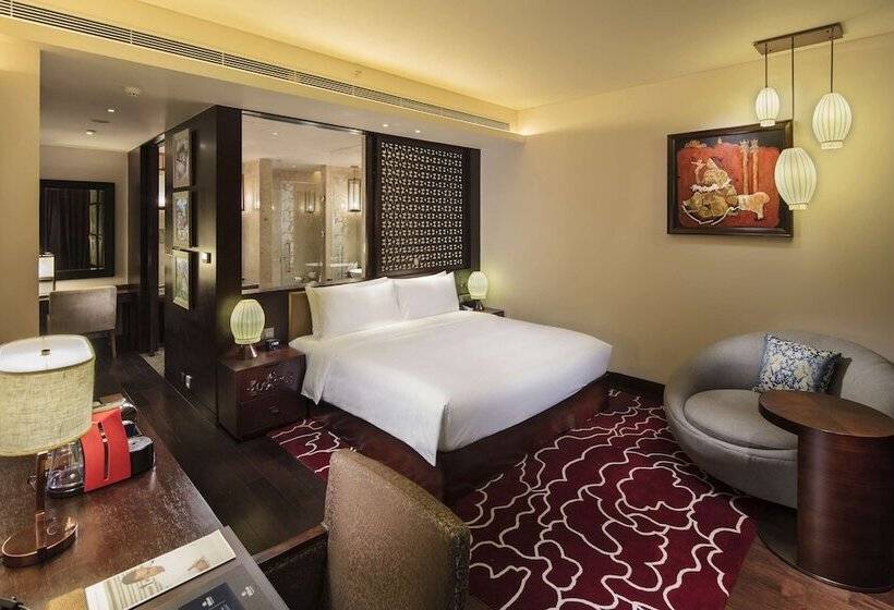 디럭스 스위트, Hilton Linzhi Resort