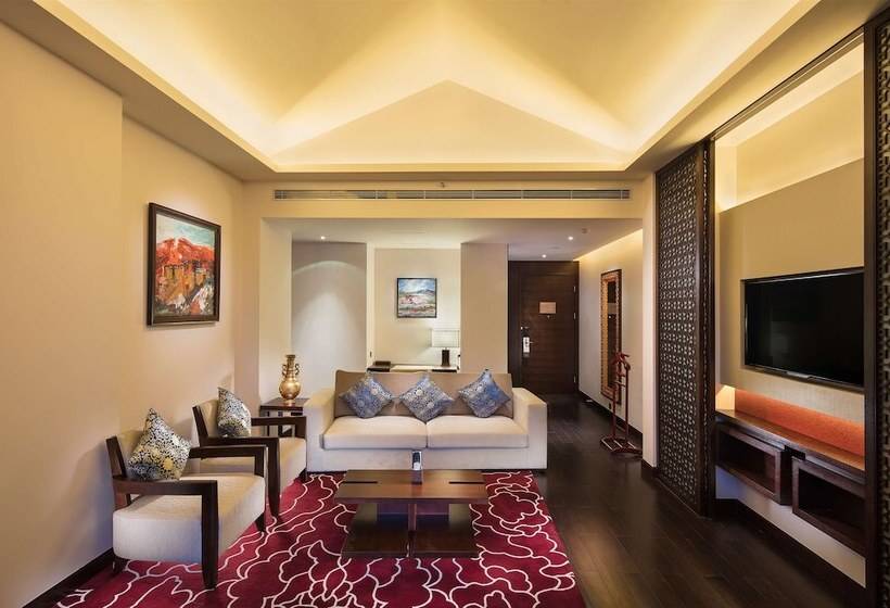 Suíte Deluxe, Hilton Linzhi Resort