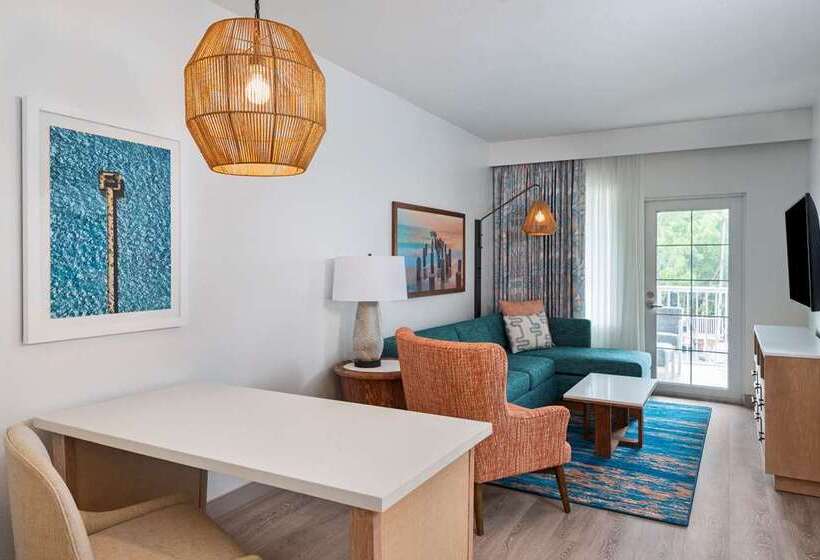 جناح مزوَّد بشرفة, Embassy Suites By Hilton Boulder