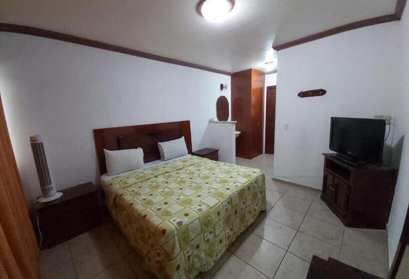 غرفة ديلوكس, Estación