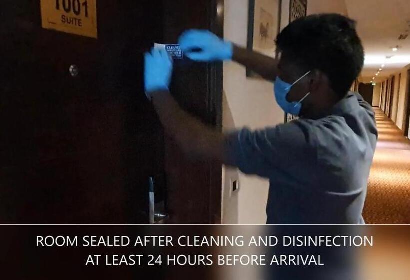 اتاق سوپریور با تخت بزرگ, Golden Tulip Suites Gurgaon