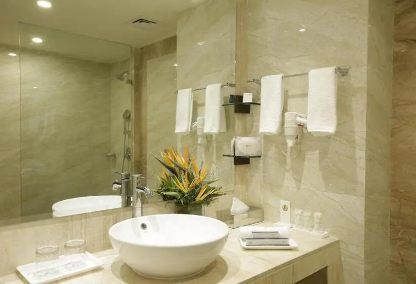 スイート, Golden Tulip Suites Gurgaon
