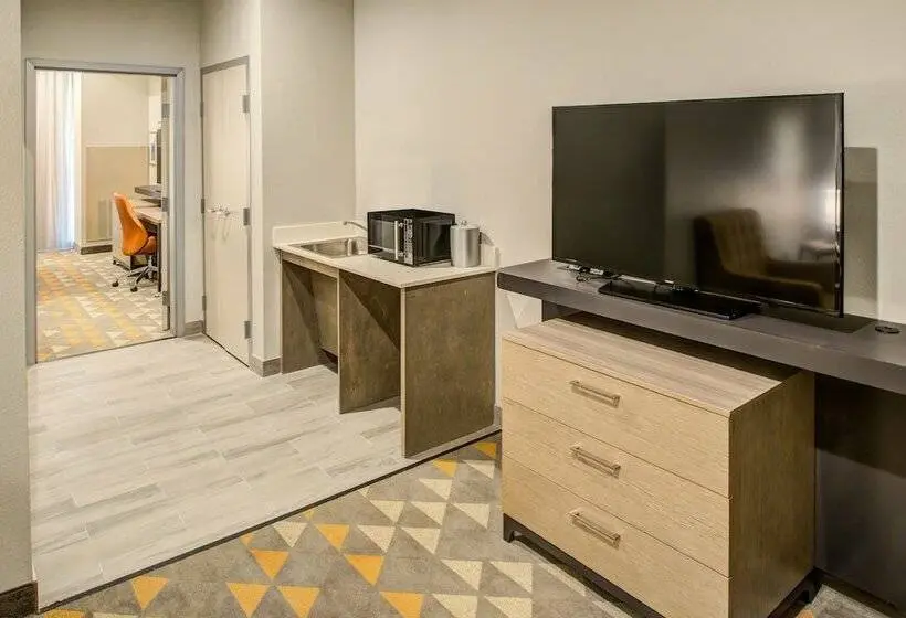 Sviitti, Holiday Inn Hotel & Suites Houston West Katy Mills, An Ihg