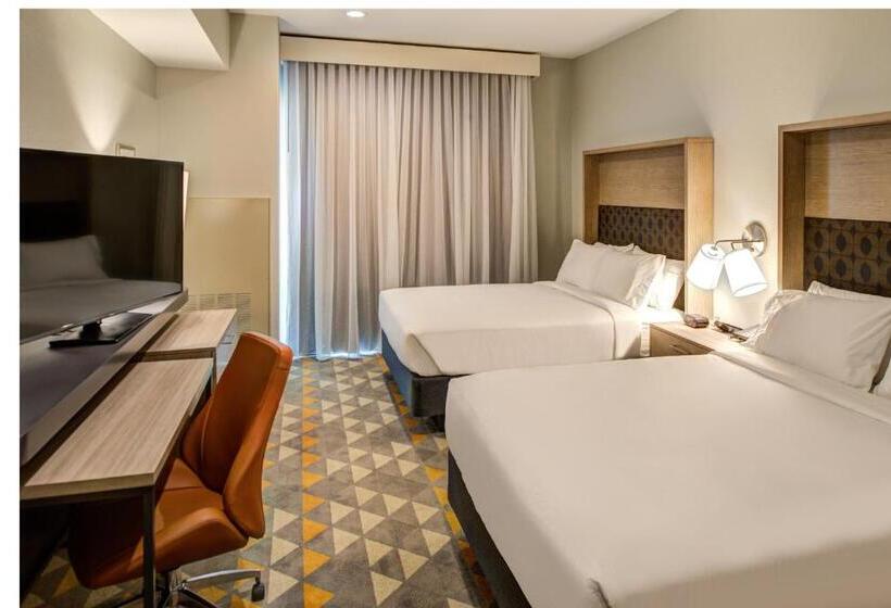 スイート, Holiday Inn Hotel & Suites Houston West Katy Mills, An Ihg