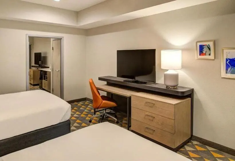 Sviitti, Holiday Inn Hotel & Suites Houston West Katy Mills, An Ihg