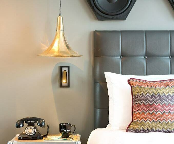 Номер Стандарт, Indigo   Cardiff, An Ihg