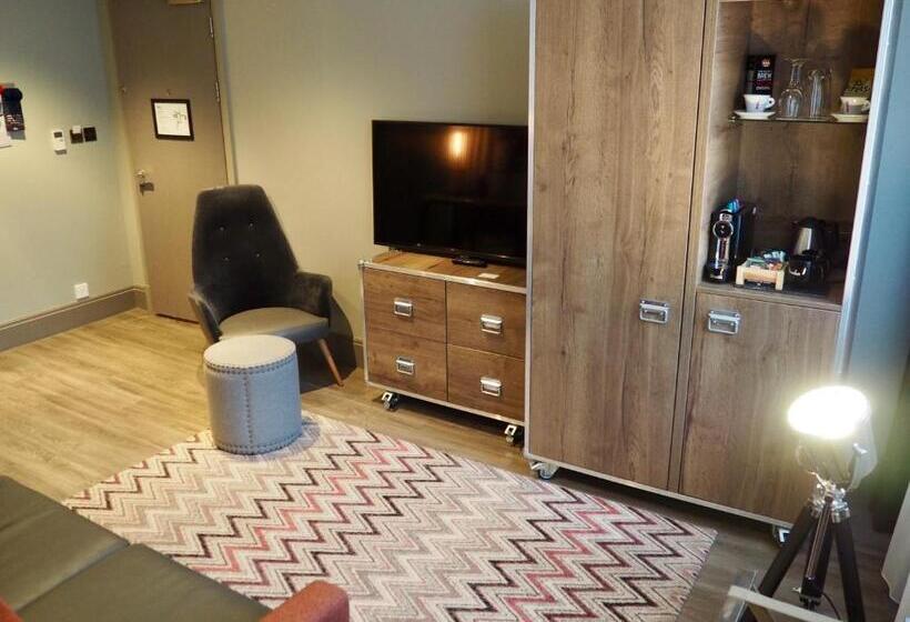 Номер Superior, Indigo   Cardiff, An Ihg