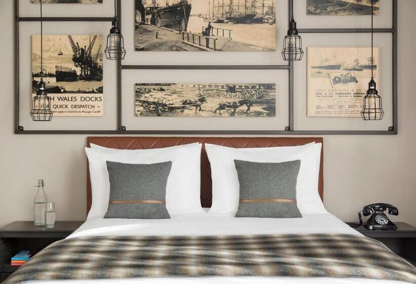 Номер Стандарт, Indigo   Cardiff, An Ihg