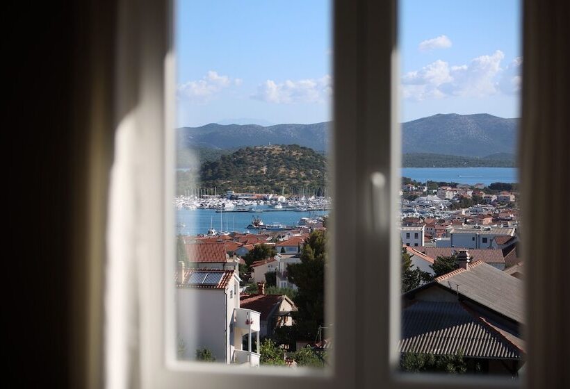 Deluxe Suite Sea View, Murter